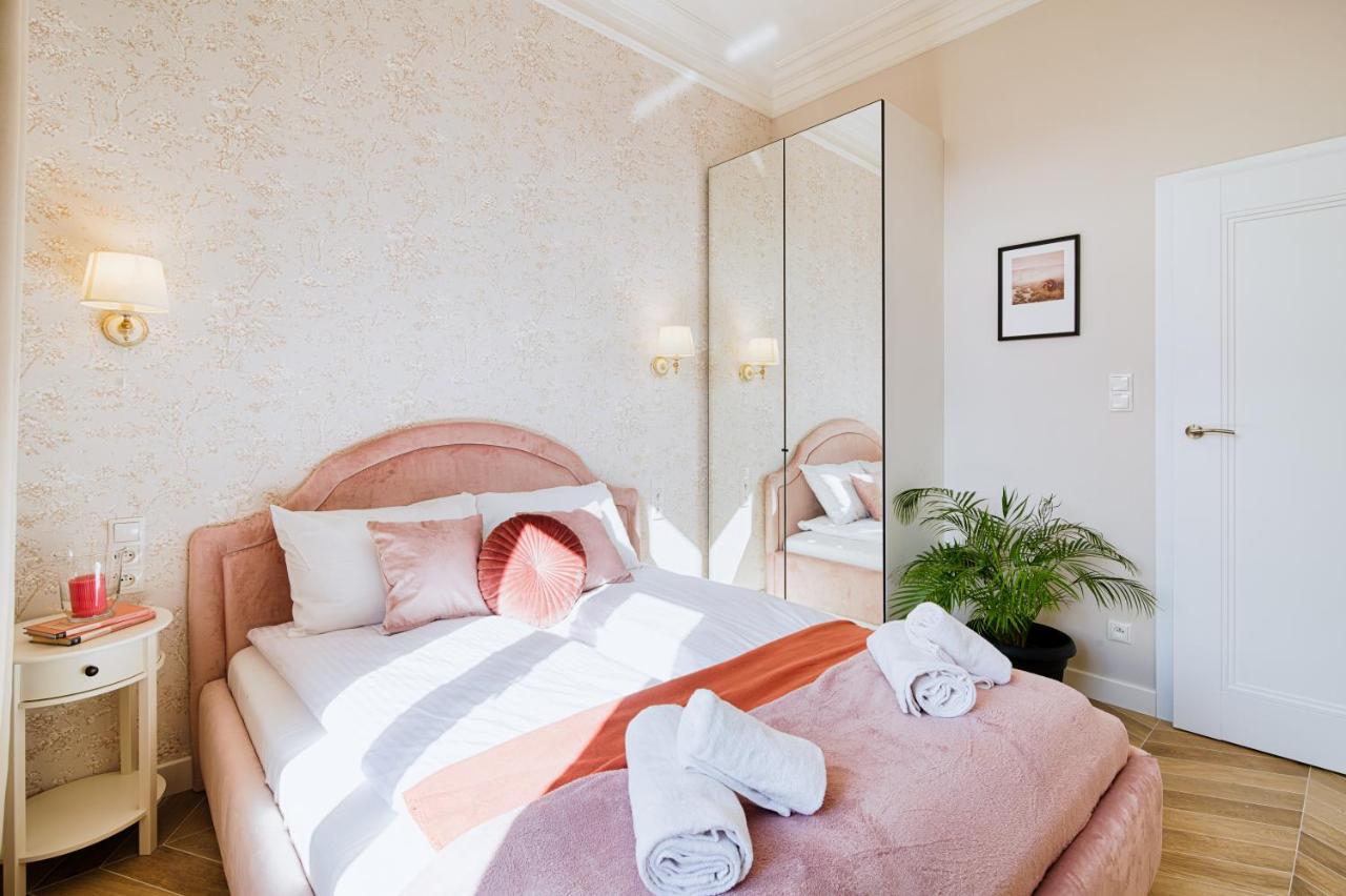 Luxury Apartment St. Sebastian Krakow Exterior photo